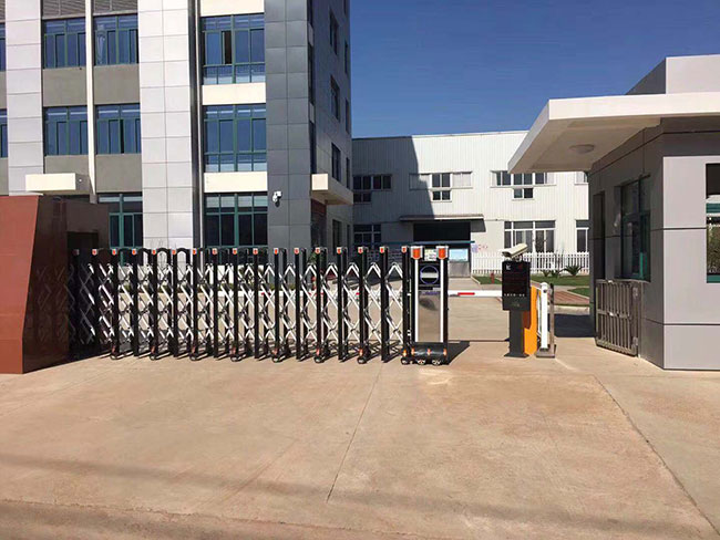 �{�񼯈F��ͨ�²���܇�v���ܻ�����ϵ�y(t��ng)