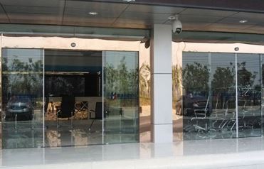 使用蕪湖自動(dòng)門方便了我們的生活