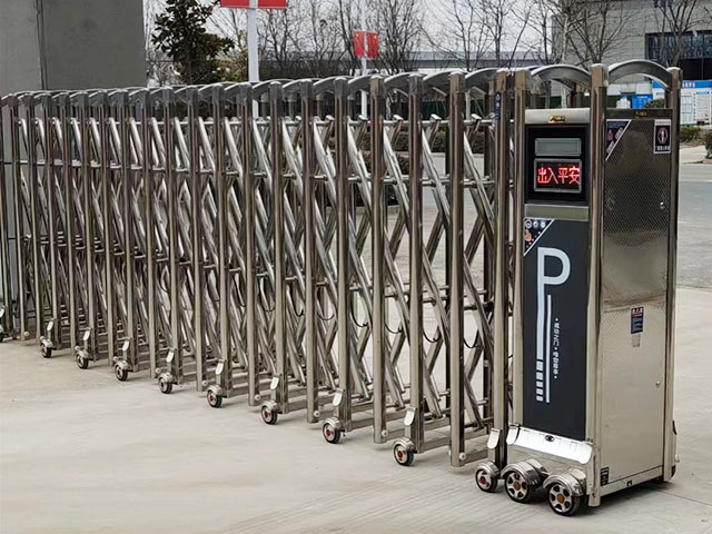 不銹鋼伸縮門的防銹與保養(yǎng)方法